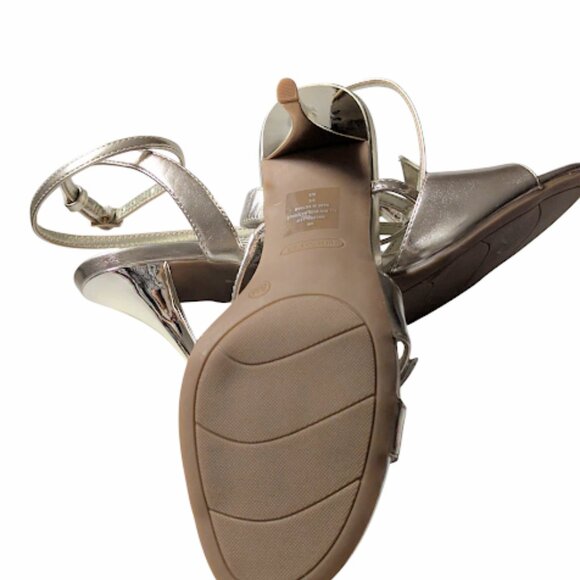 Nine West Strappy Gold High Heel Open Toe Holiday Sandals Size 8 New w/out Box - Picture 5 of 7